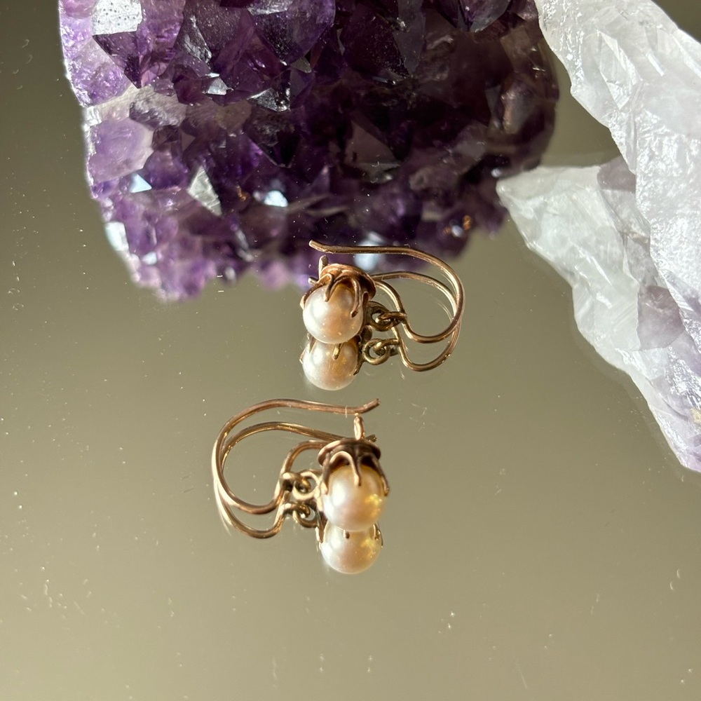Antique gold lever back pearl earrings